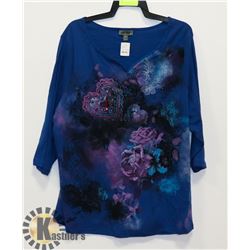 WOMANS SHIRT SIZE 2X