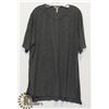 Image 1 : DKR WOMENS SHIRT SIZE 2X