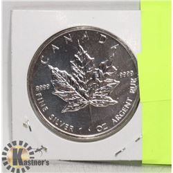 2002 CANADIAN 1 OUNCE .999 FINE SILVER $5 COIN.