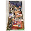 Image 1 : FLAT OF HOCKEY COLLECTIBLES LOTS OF GRETZKY ITEMS