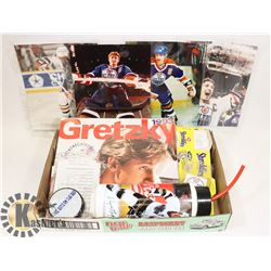 FLAT OF WAYNE GRETZKY COLLECTIBLES