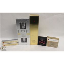 BAG OF ASSORTED ELIZABETH ARDEN COSMETIC