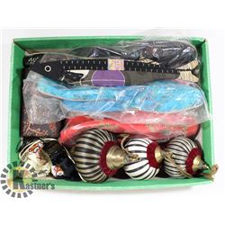 FLAT OF ASSORTED COLLECTIBLES INCL SLIPPERS,