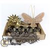 Image 1 : FLAT OF ASSORTED METAL DECOR.