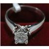 Image 6 : 40) 10K WHITE GOLD DIAMOND SOLITAIRE RING,