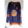 Image 2 : NEW OILERS CONNOR MCDAVID 3RD JERSEY WITH TAG SIZE