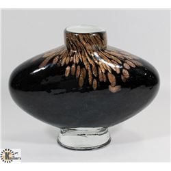 HAND-BLOWN BLACK WITH GOLD TRIM DESIGN