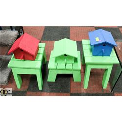 LOT OF WOOD BIRDHOUSES (8"X7"X8") AND GREEN STOOLS