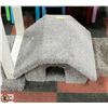 CAT HOUSE FULLY CARPETED 18" X 20" X 13"
