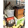 Image 1 : ESTATE PALLET WITH ASSORTED TOOLS, SPEAKERS,