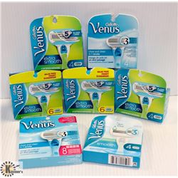 BAG OF ASSORTED GILLETTE VENUS RAZOR CARTRIDGES