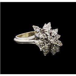 14KT White Gold 0.95 ctw Diamond Ring