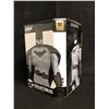 Image 1 : DC COLLECTIBLES BATMAN BLACK & WHITE BATMAN STATUE BY JOHN ROMITA JR.