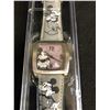 Image 2 : COLLECTIBLE MICKEY MOUSE WRIST WATCH (DISNEY PARKS)