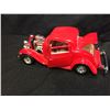 Image 2 : 2 Diecast Cars. 1932 Ford Coupe and another 1932 For Coupe 1:24 Scale