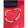 Image 2 : A Nice Ladies Pearl Bracelet In Jewelry Box
