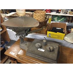 Vintage Fairbanks Morse Montreal Canada Scale With Some Weights. No Shipping