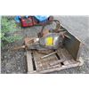 Image 2 : Bobcat Hydraulic Breaker Hammer Demolition Tool Attachment