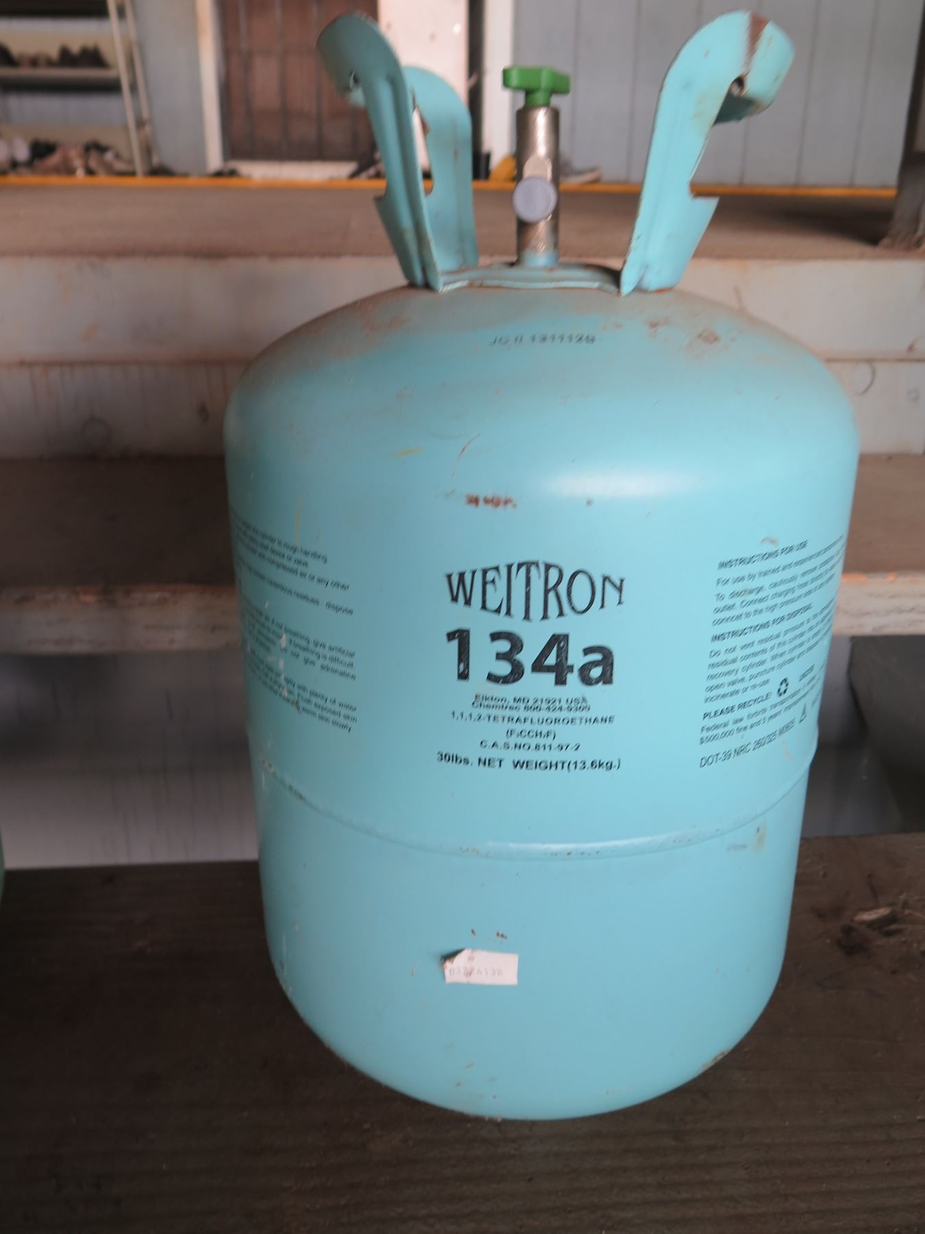 Weitron 134a Refrigeration & Isceon 22 Chrodia Cylinder & JB Eliminator ...
