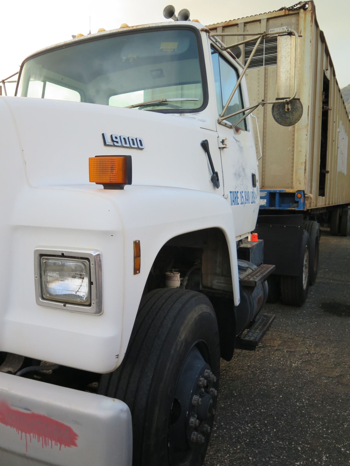 【レア未開封】フォードCL9000 IMAI Ford L9000 White Single Axle Truck Tractor w/ Cummins Engine