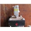 Image 2 : Qty 2 Apsco Hydraulic Rams Max PSI=130 & Box NAPA UP-583 Rear Brake Shoes