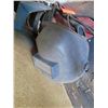 Image 2 : Lincoln Electric Weld Pak HD Gasless Welder w/ 2 Welding Helmets