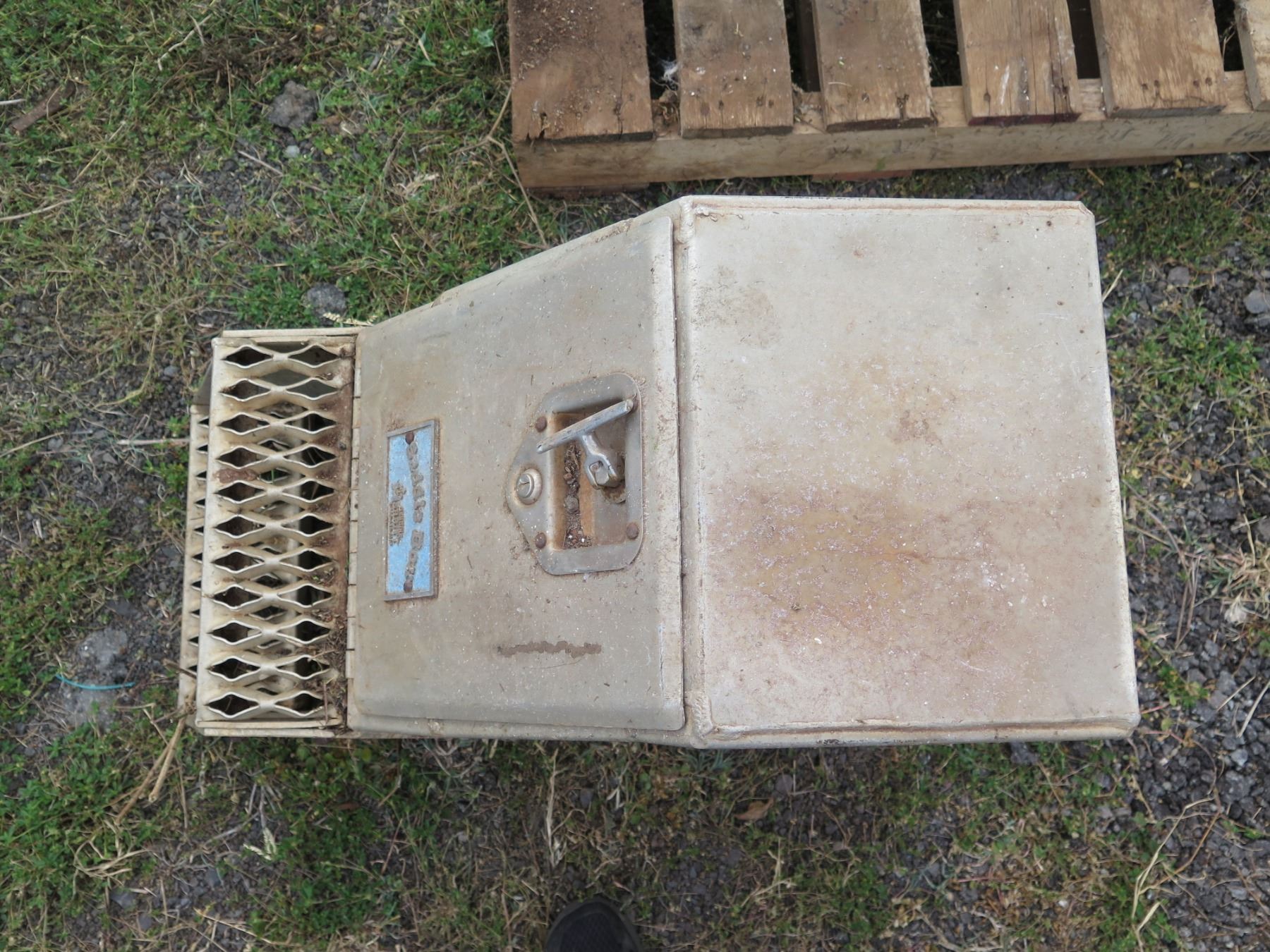 Merritt saddle box Clearance