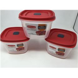 Lot of Rubbermaid with Easy Find Lids