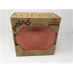 Oneida Petals 3 Piece Dishware