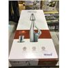 Image 1 : Indira 1-Handle Pull-Down Kitchen Faucet
