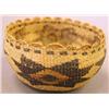 Image 1 : NATIVE AMERICAN BASKET