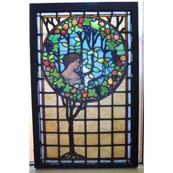 OUTSTANDING STAIN GLASS WINDOW