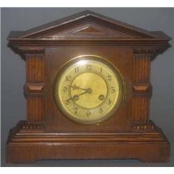ENGLISH OAK MANTLE CLOCK