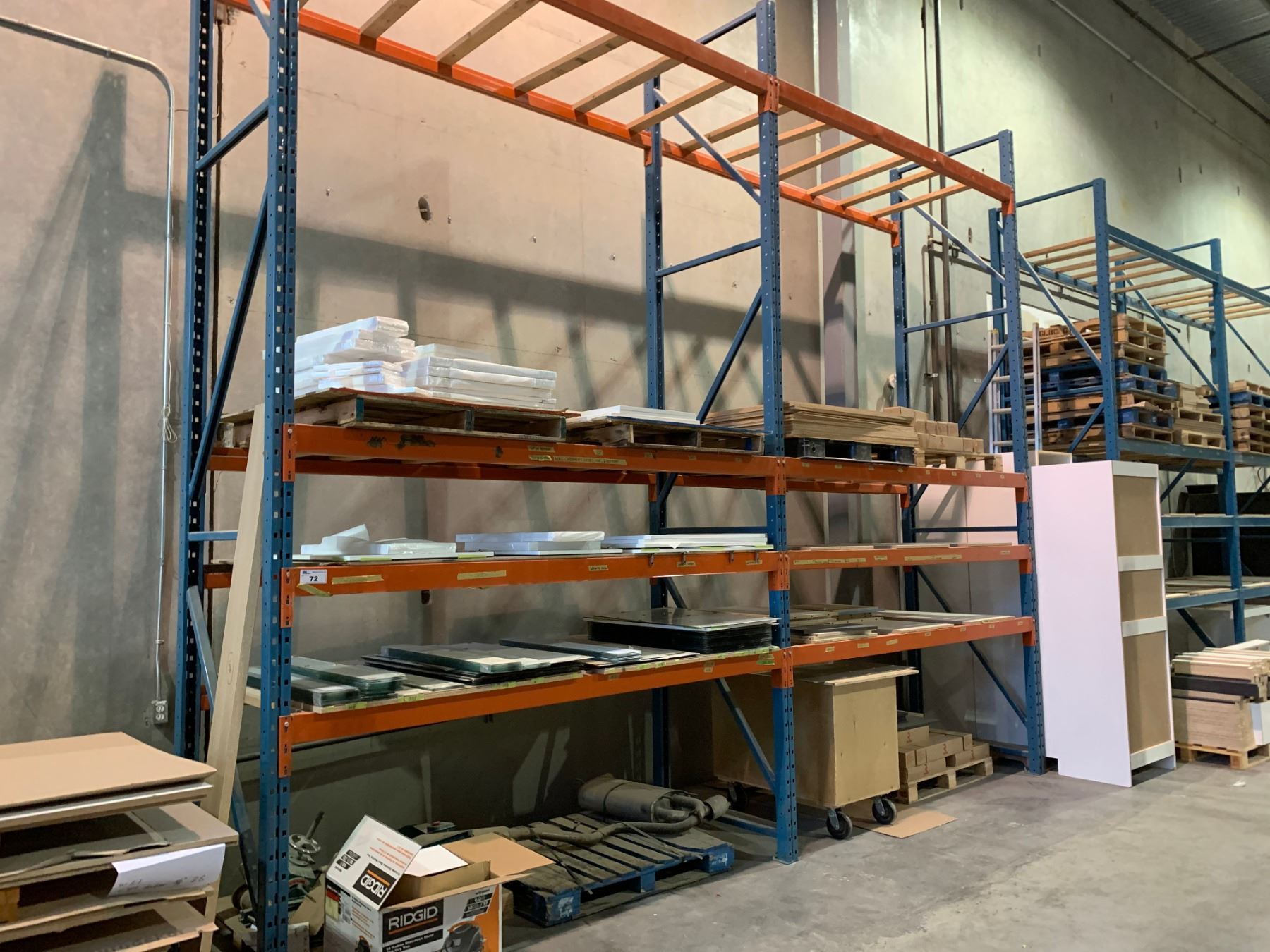 2 BAY PALLET RACKING SYSTEM WITH 3 UPRIGHTS & 16 CROSSBARS APPROX 20FT ...