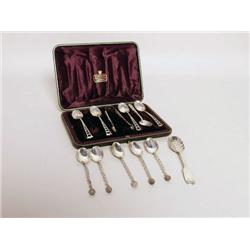 Estate Sterling Twelve Items and a Case
