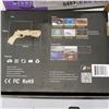 Image 2 : 8 AR GUN GEEK PLAY PHONE TOYS