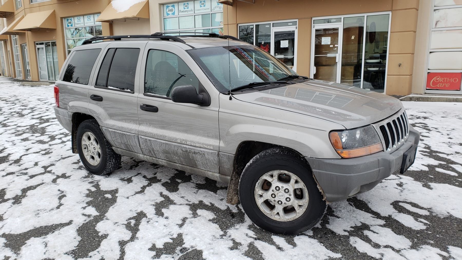 2000 JEEP GRAND CHEROKEE 4DRSW, AUTOMATIC 4X4, 249553KMS W