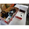 Image 1 : LOT OF WIRELESS HEADPHONES