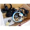 Image 2 : LOT OF WIRELESS HEADPHONES