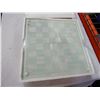 Image 2 : GLASS 3 IN 1 CHESS SET