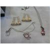 Image 2 : 4 TRAYS OF SILVER TONE JEWELLERY