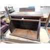 Image 2 : ANTIQUE ROLL TOP WOODEN BREAD BOX