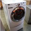 Image 1 : MAYTAG 3000 SERIES FRONT LOAD WASHER WITH STORAGE PLATFORM - TESTED AND WORKING