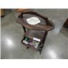 Image 2 : VINTAGE SMOKERS STAND