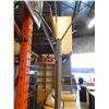 Image 3 : METAL COAT TREE