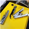 Image 4 : LEATHERMAN DISPLAY CASE