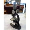 Image 2 : PERFECT MODEL 802 MICROSCOPE