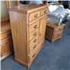 Image 2 : 6 DRAWER OAK WARDROBE