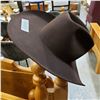 Image 1 : RESISTOL SELF CONFORMING 5X BEAVER COWBOY HAT