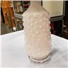 Image 2 : HOBNAIL TABLE LAMP